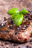 _MG_4943_steak_basil